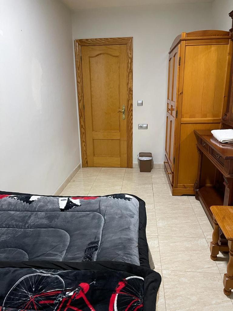 Habitacion Individual En Granada Room photo